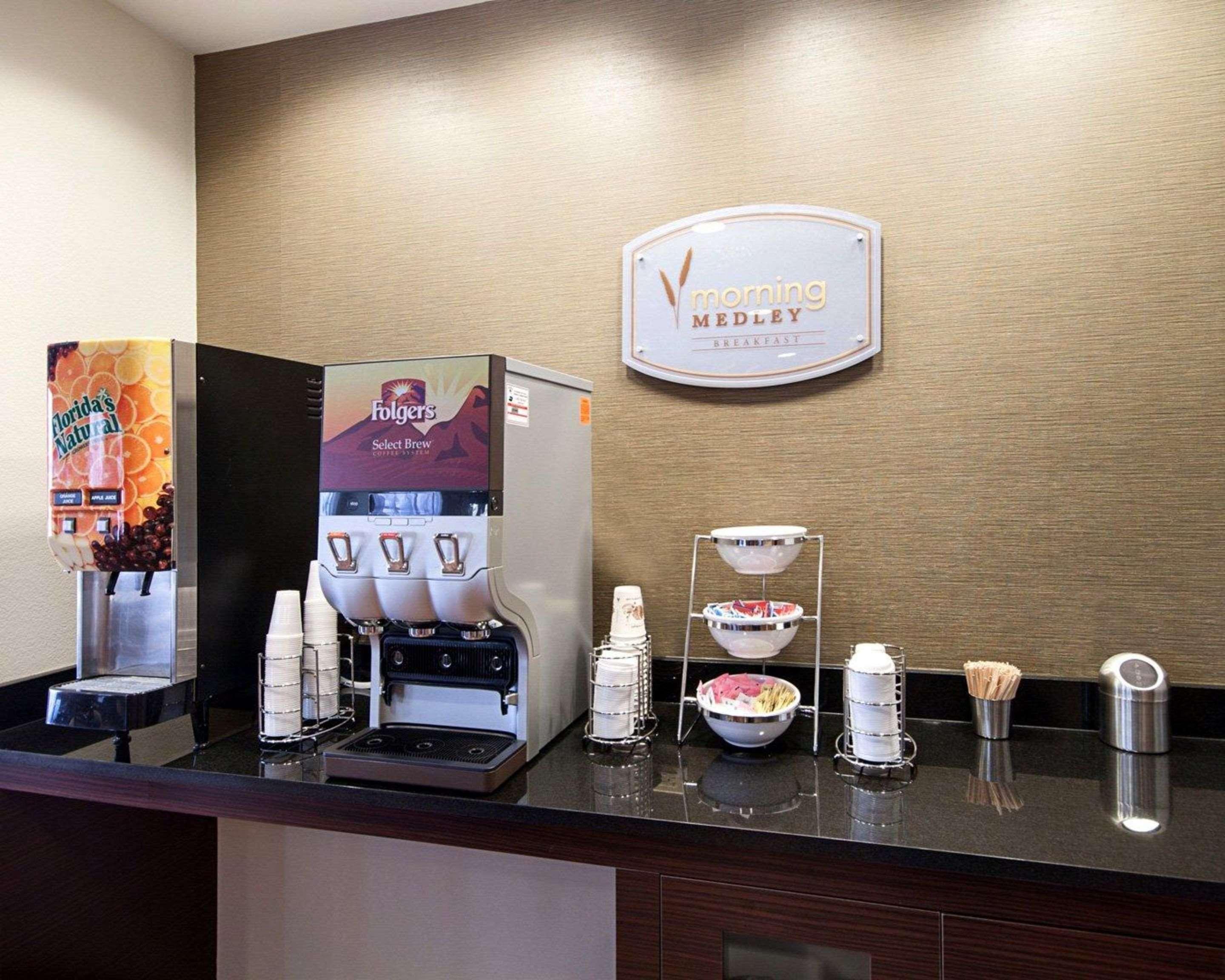 Sleep Inn & Suites Carlsbad Caverns Area Екстериор снимка