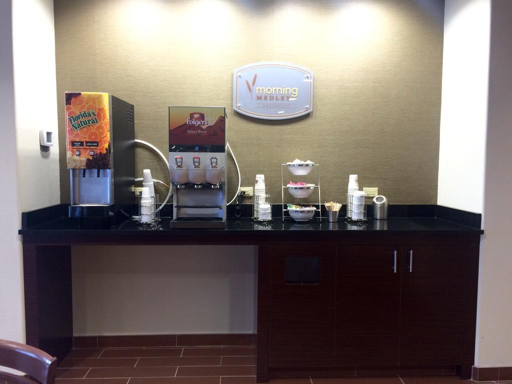 Sleep Inn & Suites Carlsbad Caverns Area Екстериор снимка