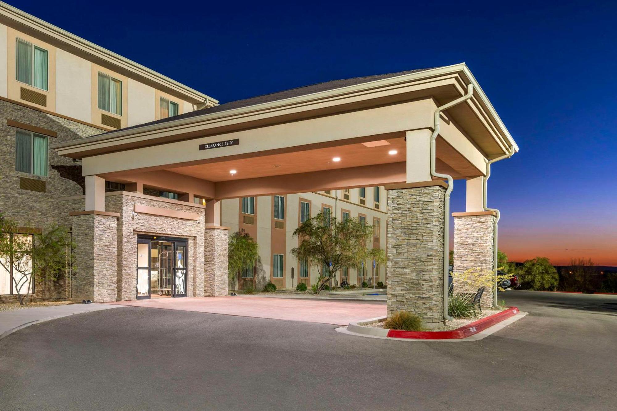 Sleep Inn & Suites Carlsbad Caverns Area Екстериор снимка